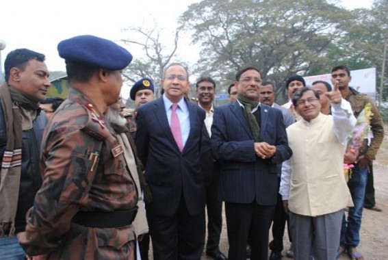 Bangladesh Minister arrives in Tripura: Akhaura to Ashuganj road likely to be developed soon Bangladesh Minister arrives in Tripura: Akhaura to Ashuganj road likely to be developed soon
